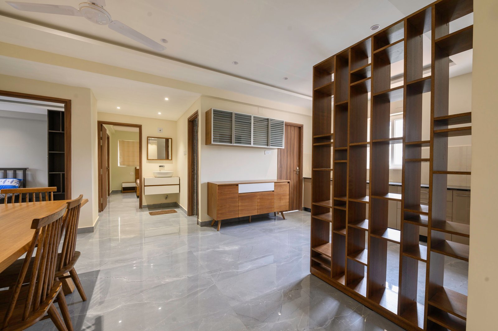 Archid Elite, Patia